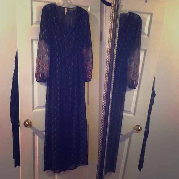 Boho Maxi Dress - Picture 2 of 4